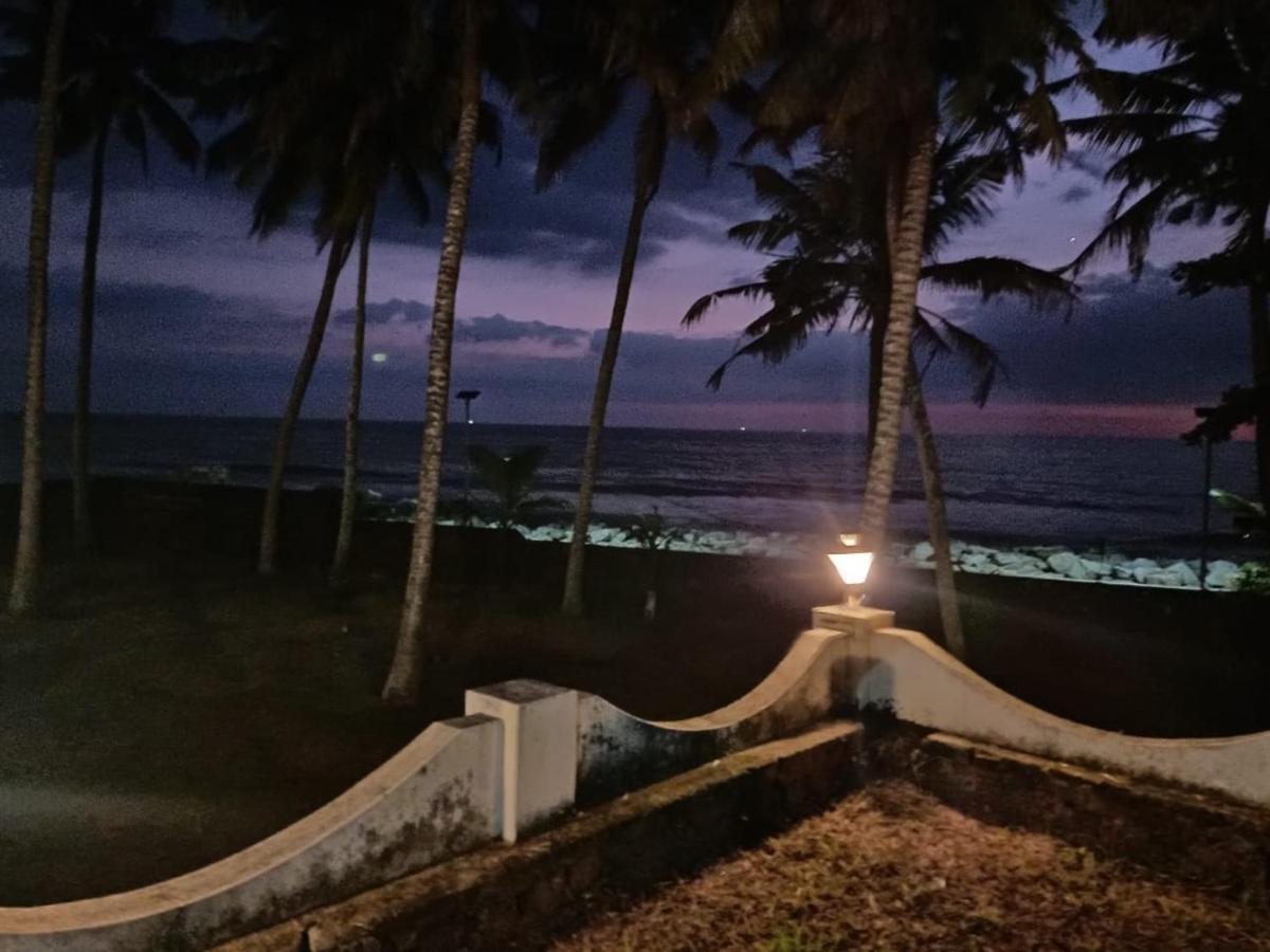 Vibes Beach House Villa Varkala Buitenkant foto